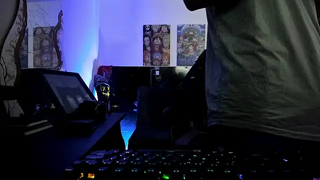 Snapshot of Sisoyalejo420 chatting on 11.19.25 Sisoyalejo420 online show from 11.19.25