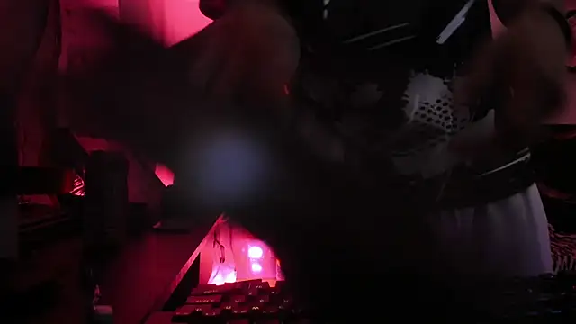 Snapshot of Sisoyalejo420 chatting on 12.02.25 Sisoyalejo420 online show from 12.02.25