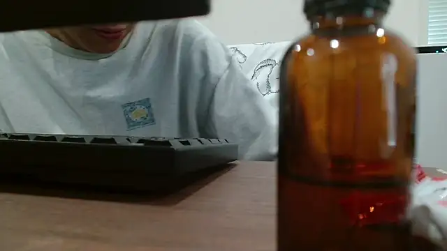 POCARI SWEAT online show from 03.27.26