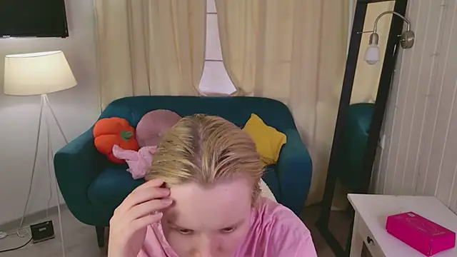 Snapshot of Beatrica_Klein chatting on 06.11.26 Beatrica Klein online show from 06.11.26