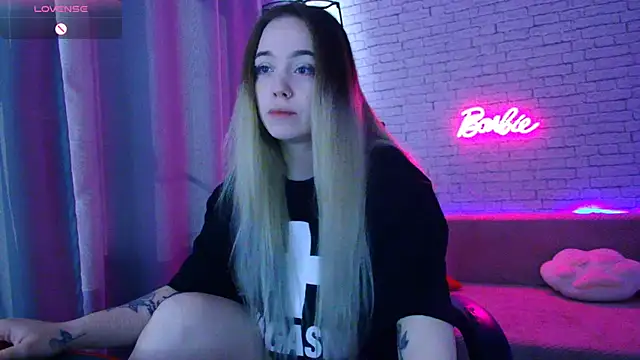 -Stacyy- online show from 09.19.25