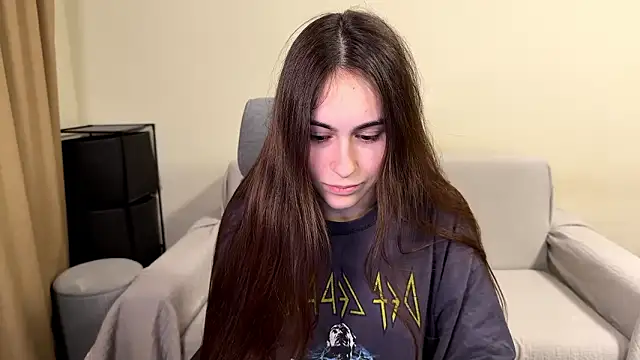 AliceKolltt online show from 02.10.26