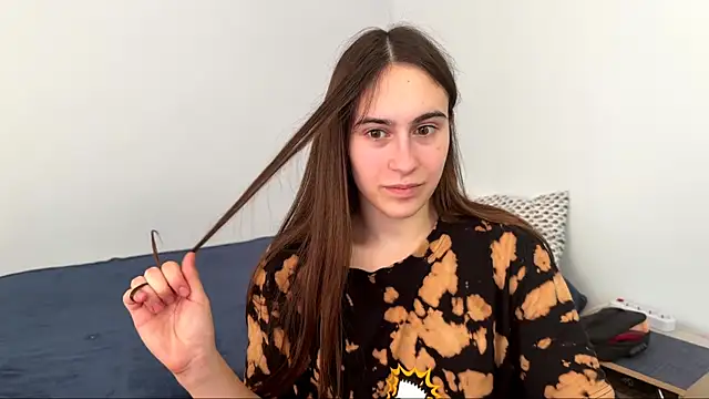 AliceKolltt online show from 04.18.26