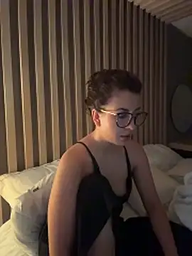 EmaSaenz online show from 03.07.26