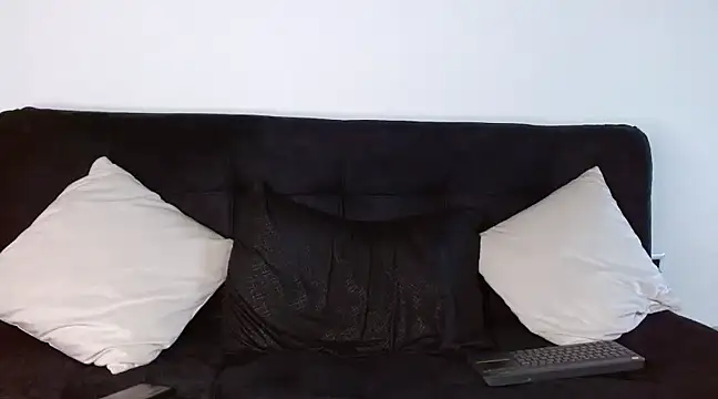 Snapshot of frank_myles chatting on 03.10.25 frank myles online show from 03.10.25