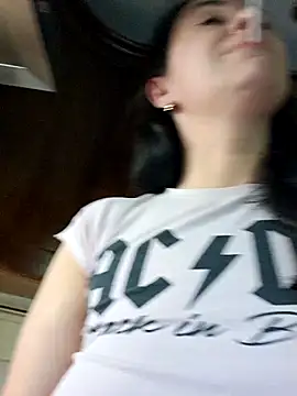 Snapshot of de_markko chatting on 09.23.25 de markko online show from 09.23.25