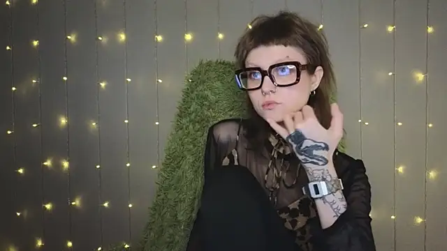 kortny yo online show from 02.14.25