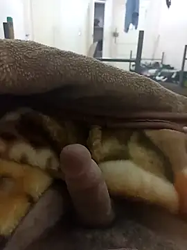 Snapshot of Hot_Boy_2004 chatting on 02.02.25 Hot Boy 2004 online show from 02.02.25