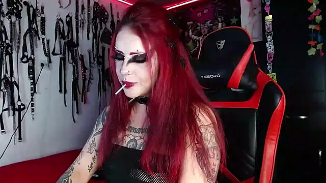 jannaink  online show from 12.24.24