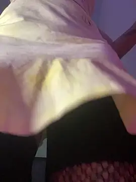 Snapshot of Cherrytowild chatting on 02.09.25 Cherrytowild online show from 02.09.25