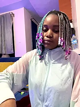 Snapshot of Cherrytowild chatting on 09.22.25 Cherrytowild online show from 09.22.25