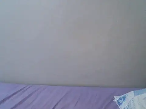 Snapshot of femaqueen chatting on 09.21.25 femaqueen online show from 09.21.25