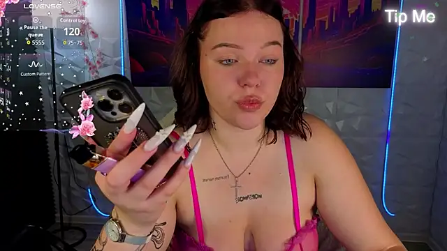 Snapshot of Naomi_B1ack chatting on 07.28.26 Naomi B1ack online show from 07.28.26
