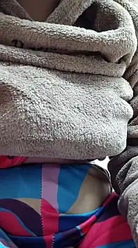 Snapshot of Aaradhya chatting on 12.29.24 Aaradhya online show from 12.29.24