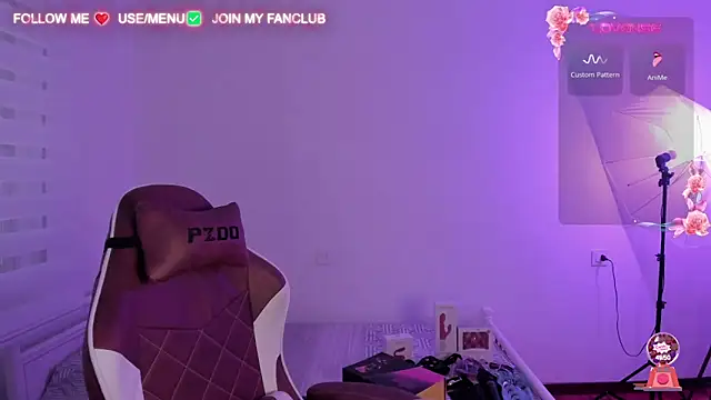 Domina Deivis online show from 02.20.25