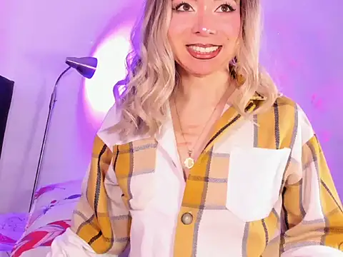 victoria qq online show from 11.28.25