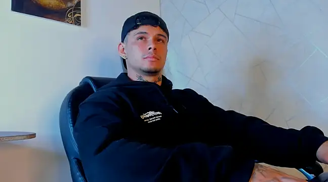 NoahhBrown online show from 03.03.25