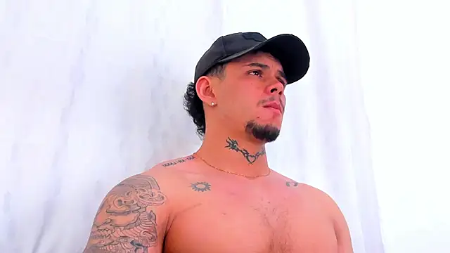 NoahhBrown online show from 10.11.25