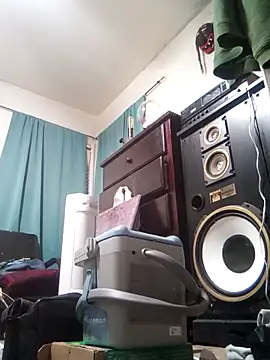 Snapshot of LongDickZee562 chatting on 03.01.25 LongDickZee562 online show from 03.01.25