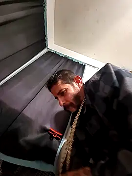 LongDickZee562 online show from 12.05.25