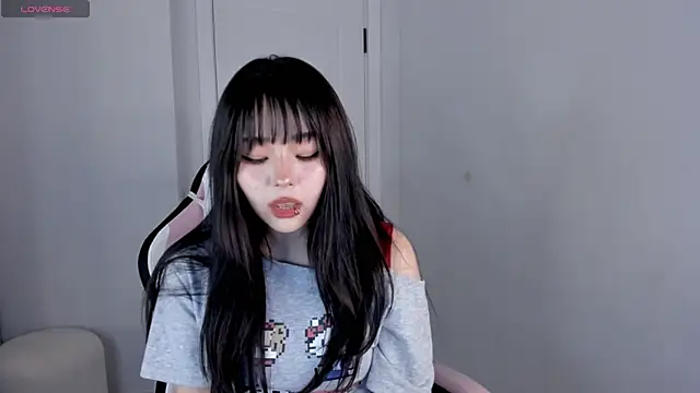 hee young11 online show from 09.26.25