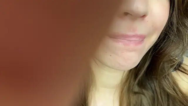 Elsa Ice online show from 01.05.25