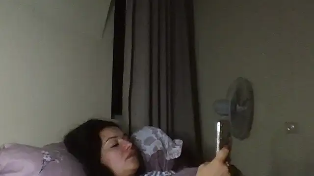 Linusya online show from 10.11.25