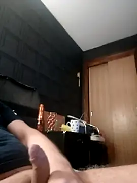 dannysss87 online show from 12.23.25