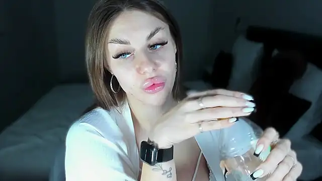 Snapshot of Bai1ey chatting on 01.22.25 Bai1ey online show from 01.22.25