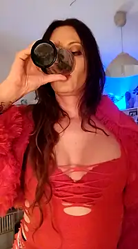 Snapshot of Luna_Kitanna chatting on 01.13.25 Luna Kitanna online show from 01.13.25