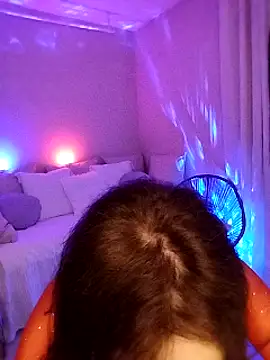 Snapshot of Luna_Kitanna chatting on 01.26.25 Luna Kitanna online show from 01.26.25