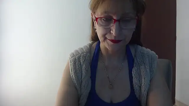 Snapshot of Lilly_macflyy chatting on 10.29.25 Lilly macflyy online show from 10.29.25