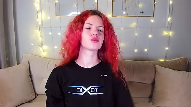 RubyAttwood online show from 03.08.25