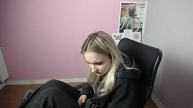 viktoria lovely online show from 12.27.24