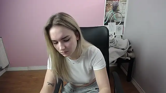 viktoria lovely online show from 01.18.25