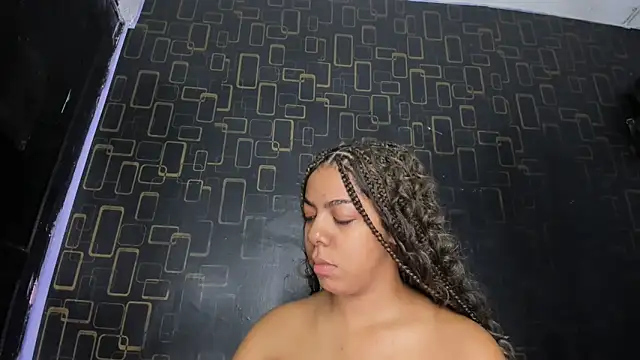 Alika01 online show from 03.01.25