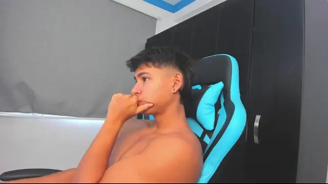 Bray Kevin online show from 10.27.25