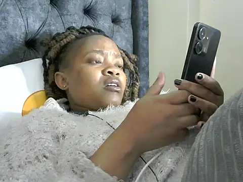 Brown sexy online show from 01.25.25