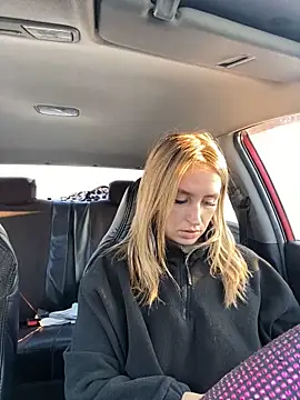 StasyWood online show from 12.10.24