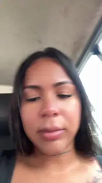 IsabelaVanegas  online show from 05.06.26