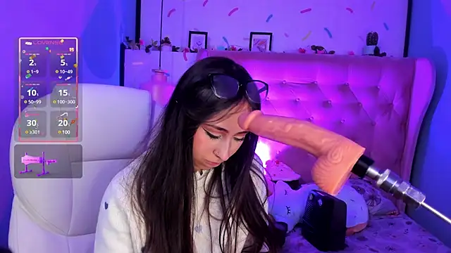  cloe martinez online show from 01.29.25