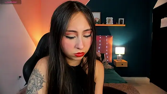  cloe martinez online show from 01.29.25