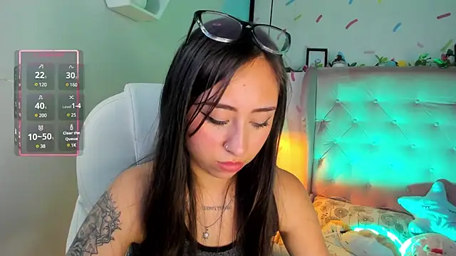  cloe martinez online show from 02.22.25