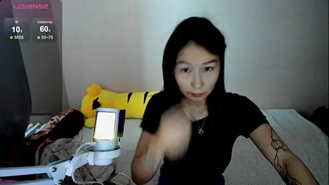 SaraXray online show from 11.13.25