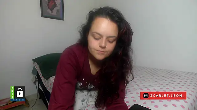 Scarletleon77 online show from 03.16.26