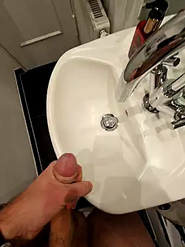 Snapshot of thesmiledoc chatting on 01.13.25 thesmiledoc online show from 01.13.25