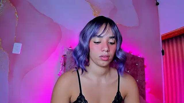 Khassia f32 online show from 03.18.25