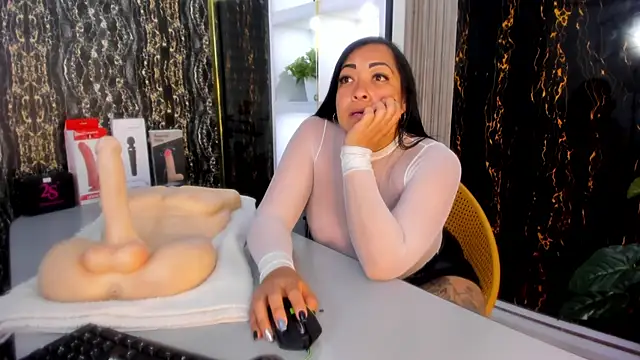 MelissaaCortes online show from 01.24.25