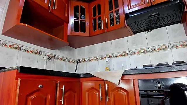 MelissaaCortes online show from 02.13.25