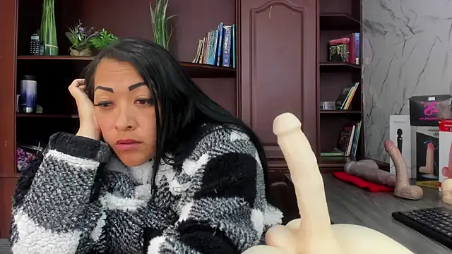 MelissaaCortes online show from 02.19.25